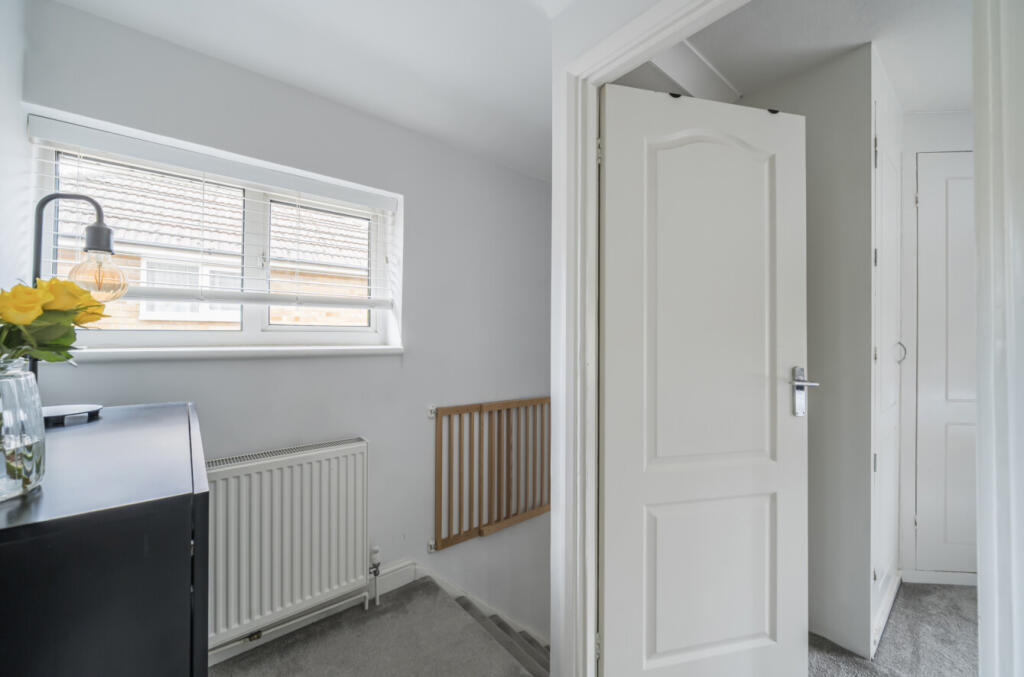 1310487-15-685aa7...