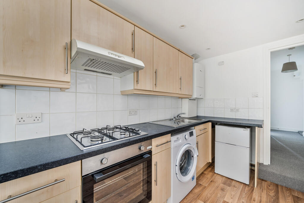 1331633-8-6887b56...