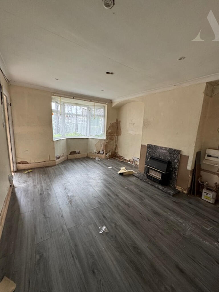 19 Purley Grove - loun ge.jpeg