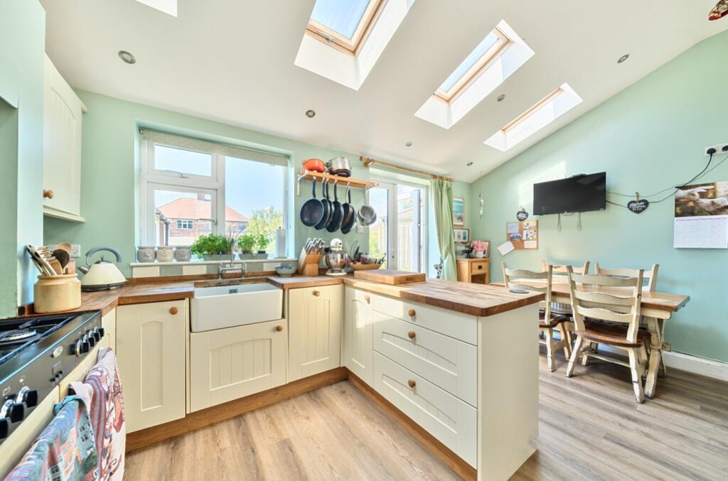 13-6821fdf45cc33-1288311-ARW-13