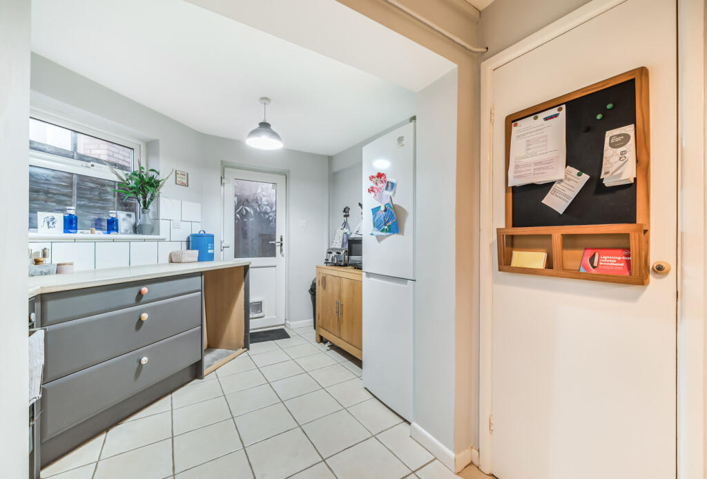 1387386-19-69330d...