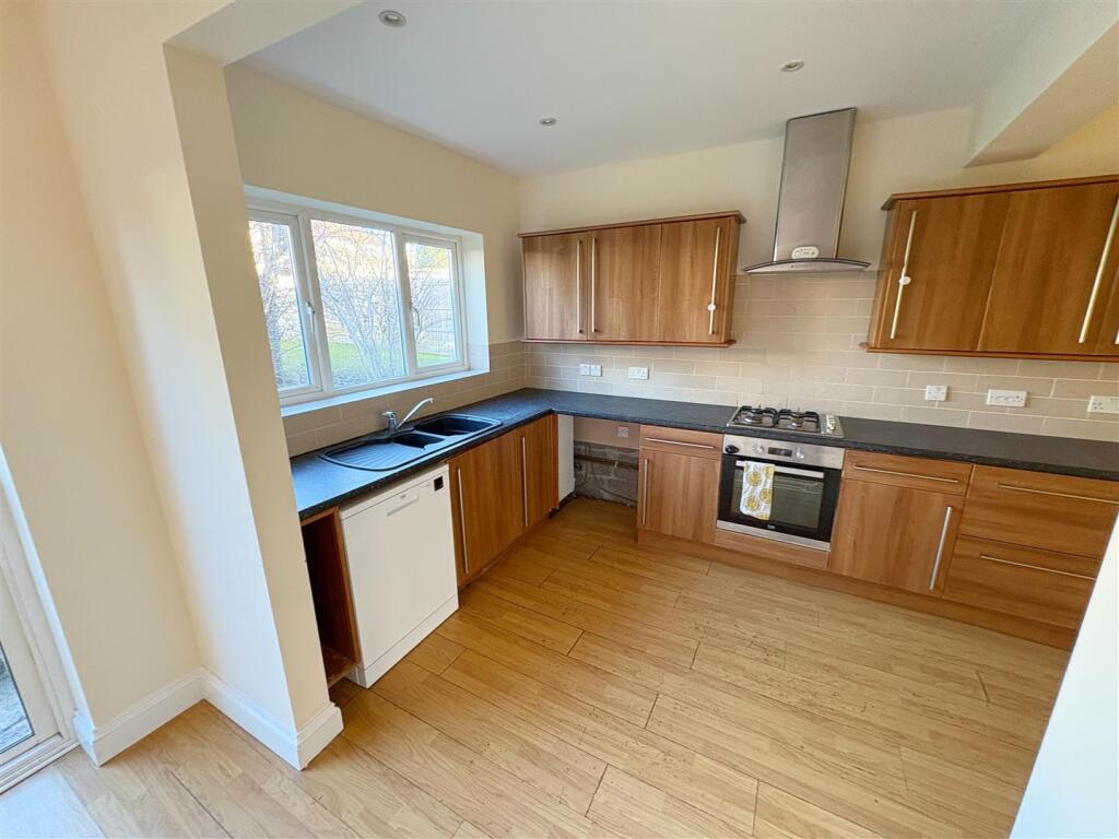 Kitchen_Breakfast room.jpg