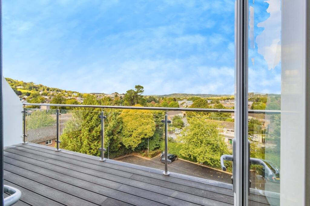 Parkers Close, Totnes, Devon, TQ9