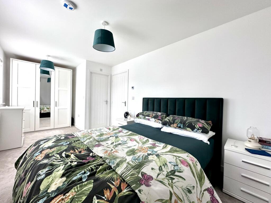 Bed 1 (2)