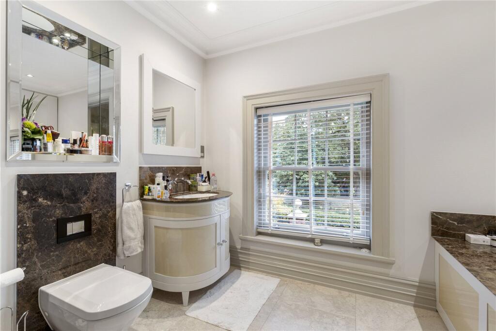 First Floor Bathroom