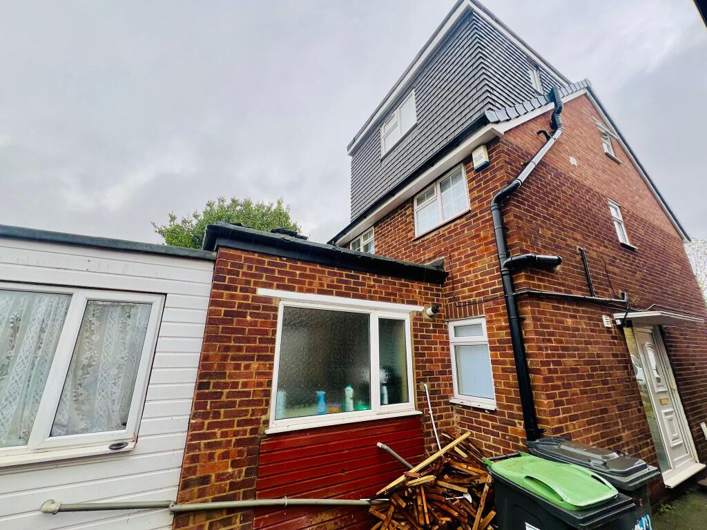 WhatsApp Image 2025-11-11 at 10.29.12 AM (4).jpeg