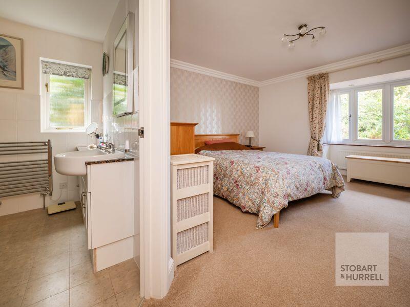 Bedroom To En-Suite