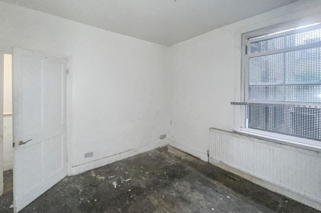 117 Penwith Road, Earlsfield, London SW18 4QE