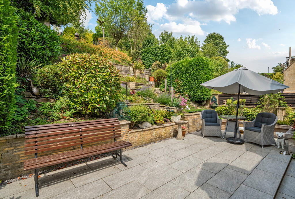 1310347-4-68501f3...