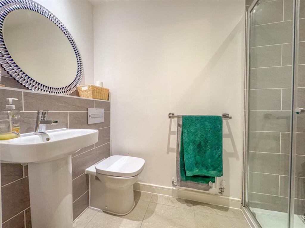 Midsummer Road - Image-13.jpg