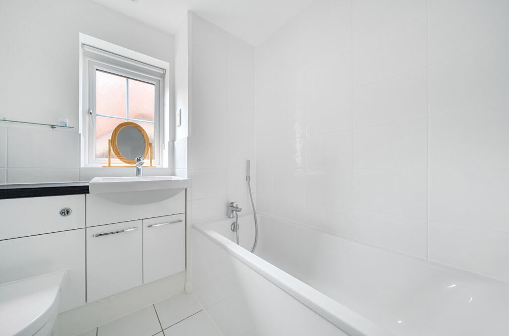 1374055-11-6909d4...