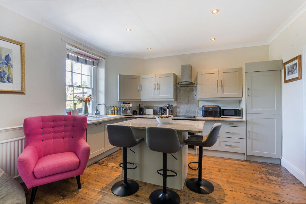 Open Plan Kitchen/Living