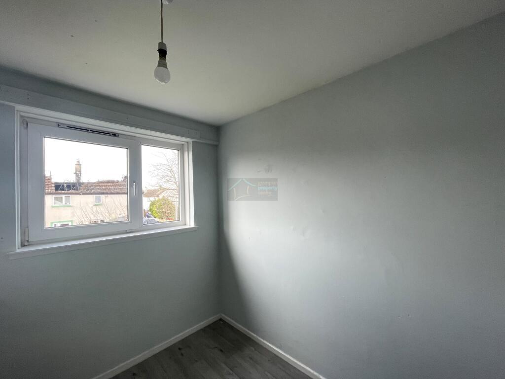 Bedroom 3a.JPG