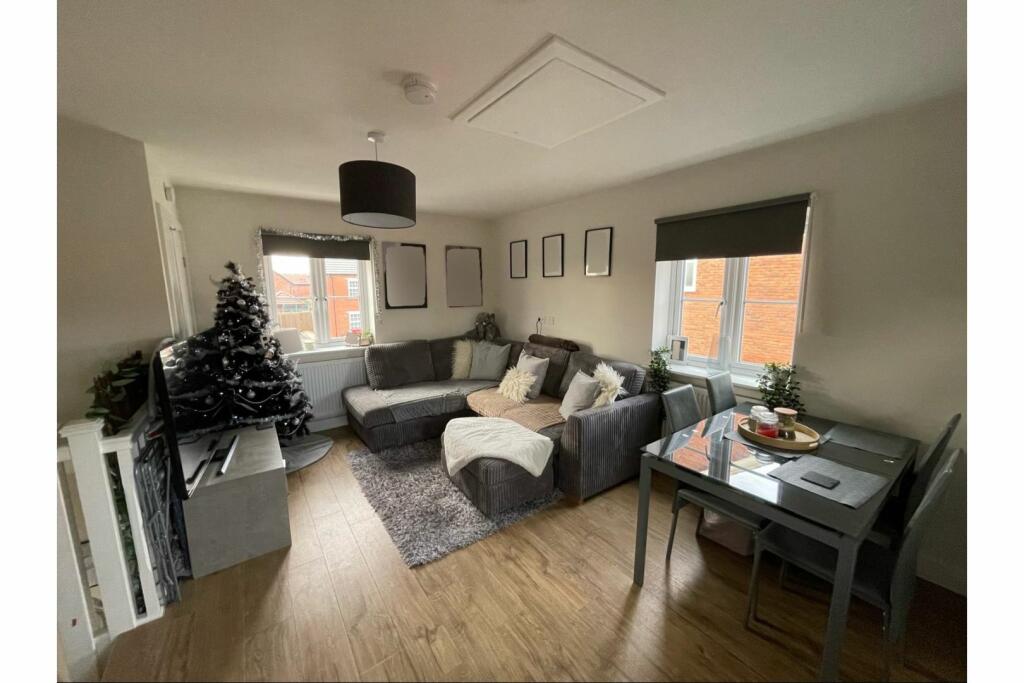 Living / Dining Room