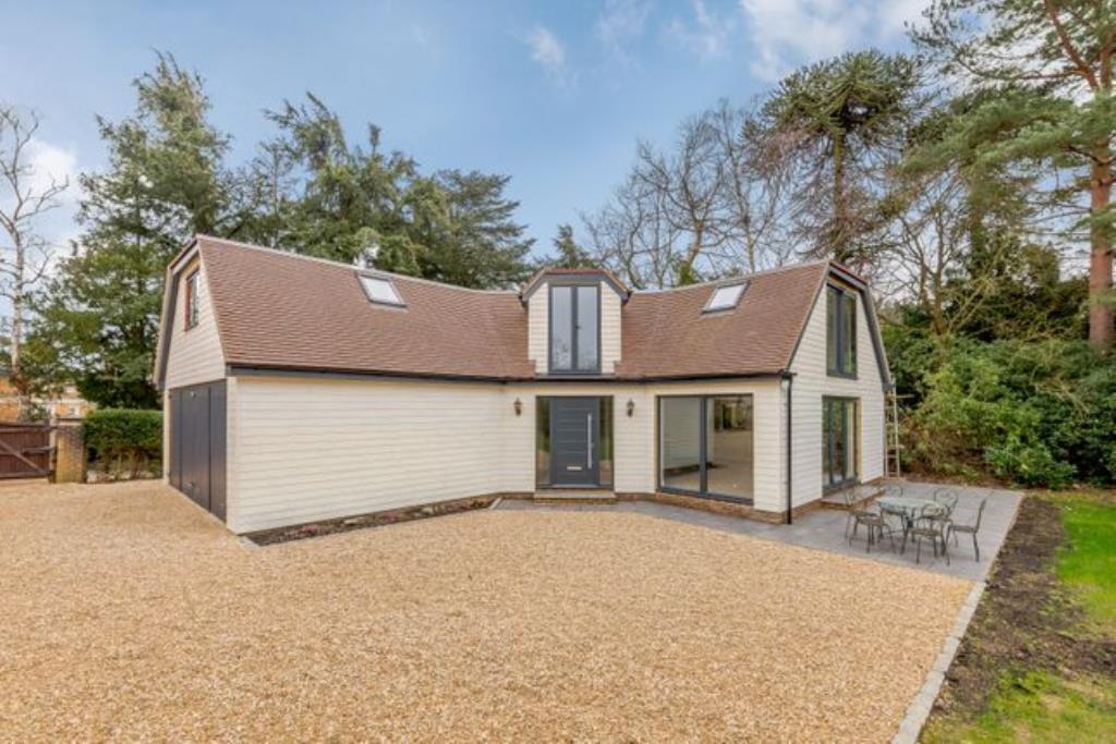 b7d438ff57e2771084c1