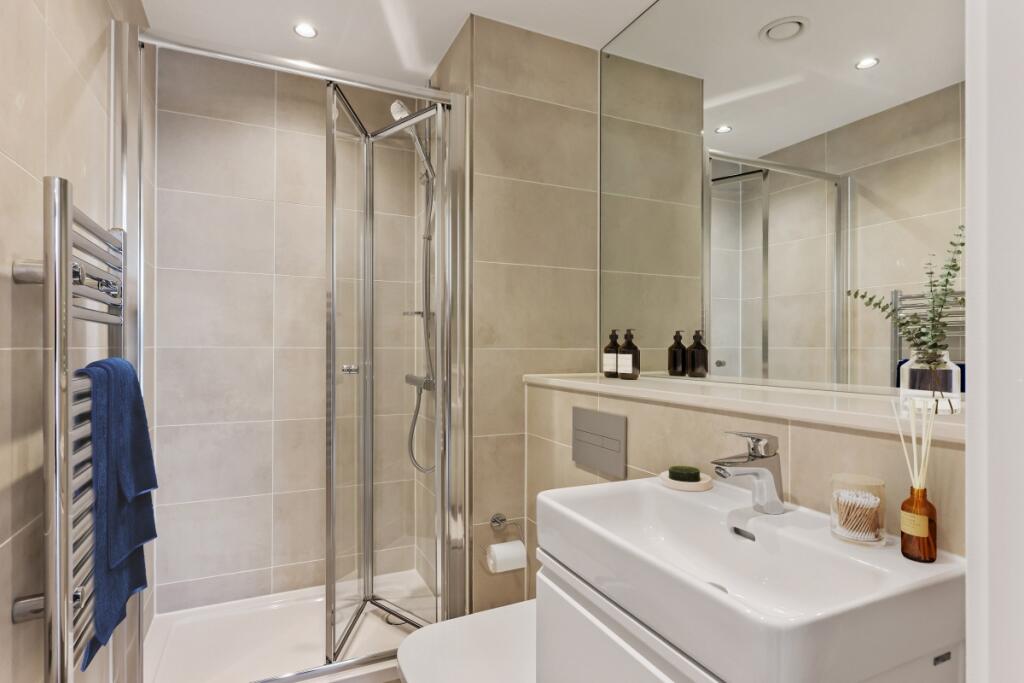 shower room_0T4A9...