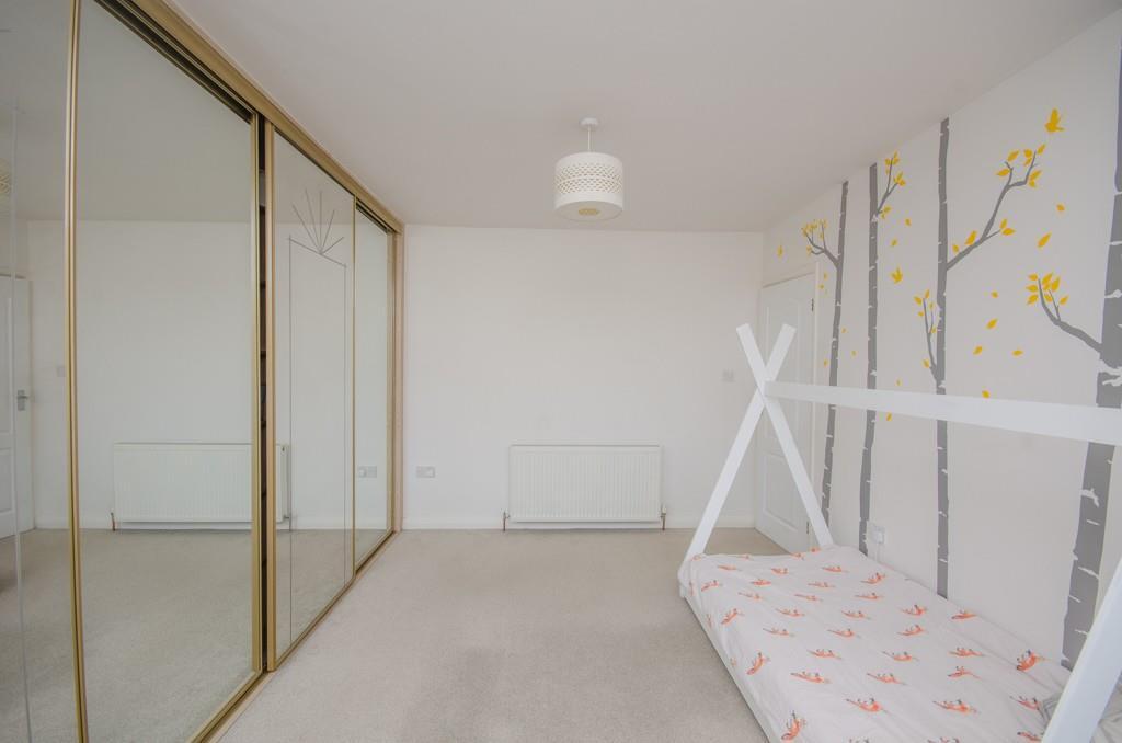 Bedroom two pic 2.jpg