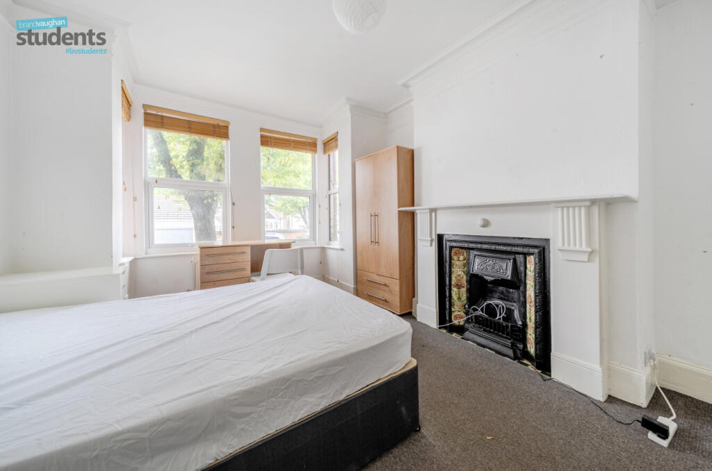 eb5abcee-322e-4b7...