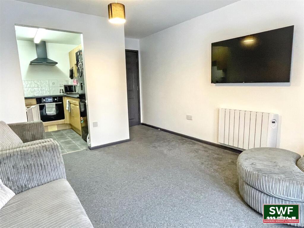 Living room3.jpg