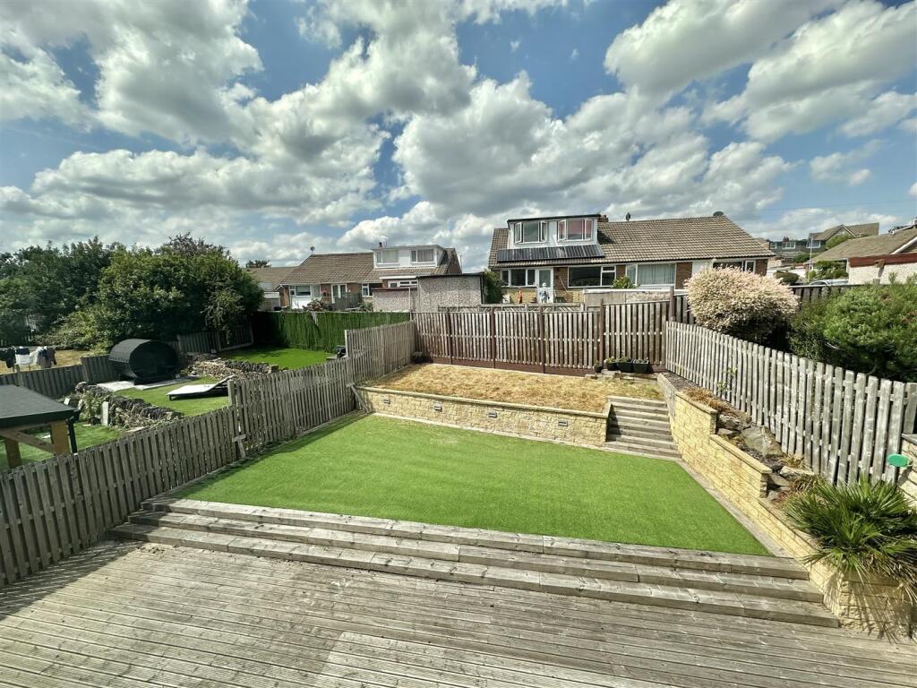 Bramleys Estate Agents - Abbey Close - Mirfield  (