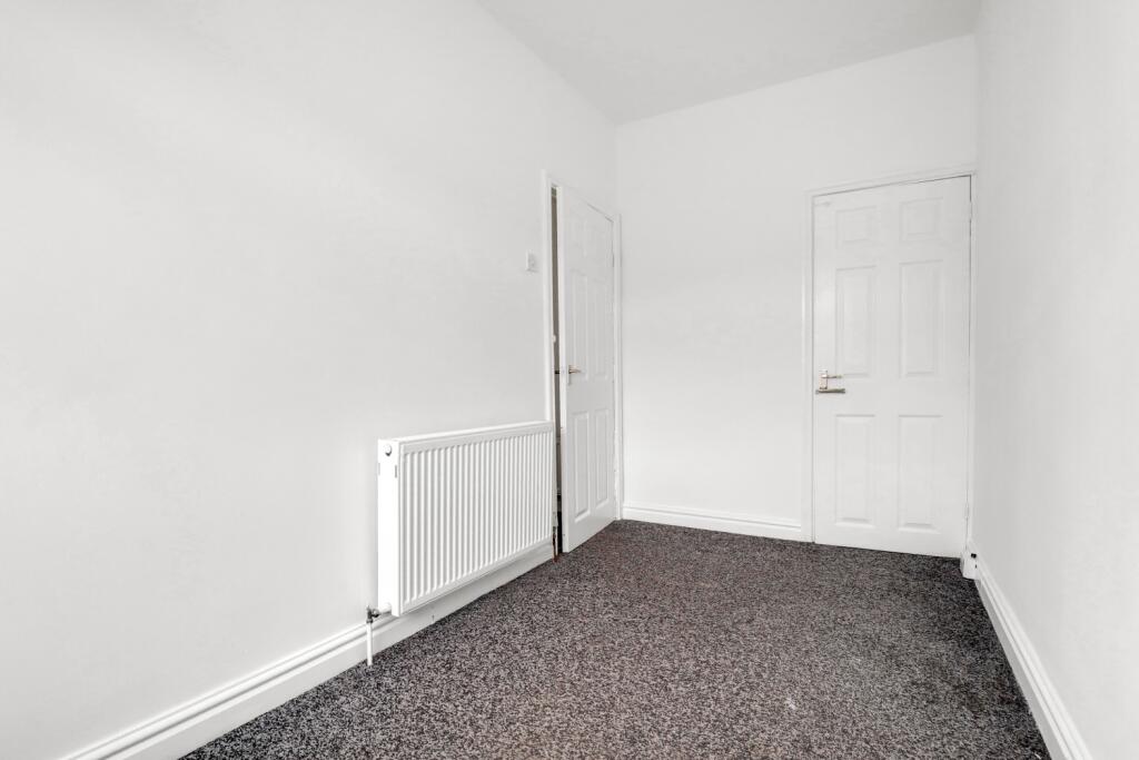 11- Rob Hammond EweMove Pontefract