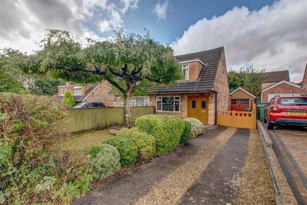 Well Wood Close, Penylan, HernCrabtree (14).jpg