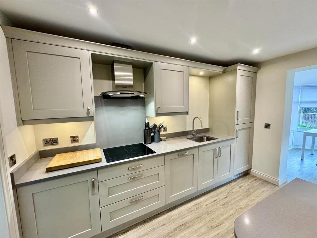 PHOTO-2025-12-10-16-02-12 (13).jpg