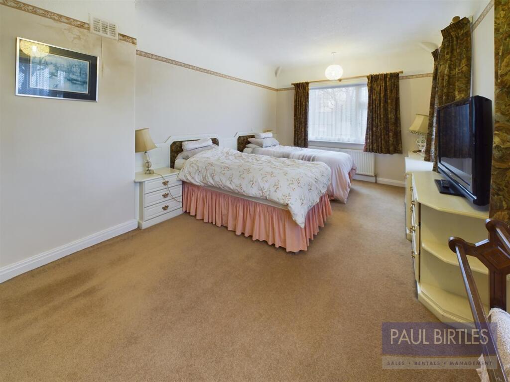 CAM04378G0-PR0068-STILhttps://login5.vebraalto.com