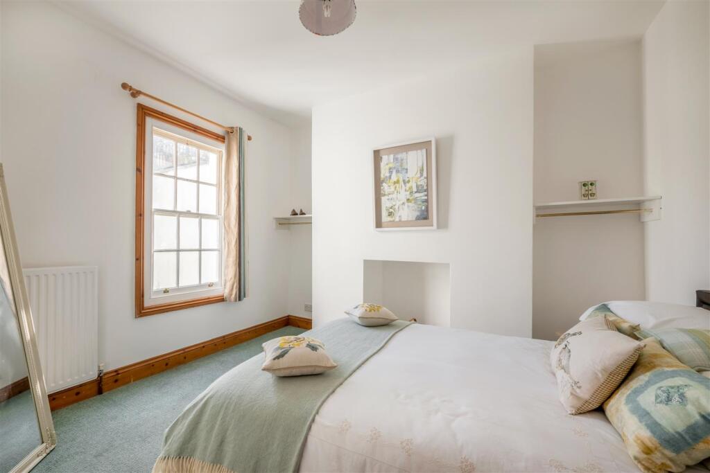 10 Warwick Road-19.jpg