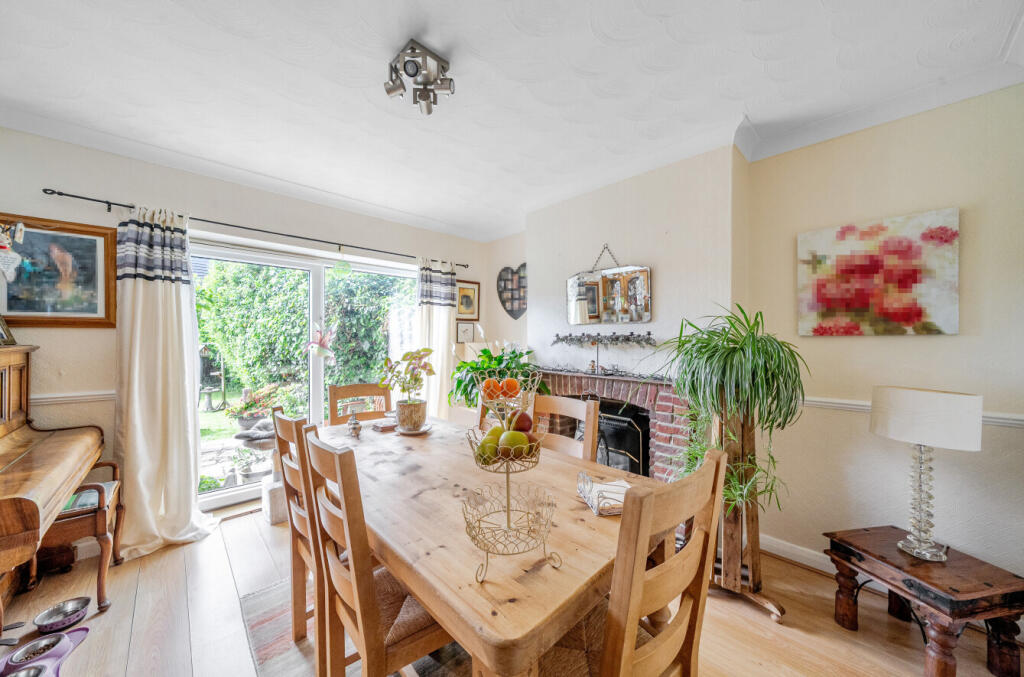 1300197-6-683579a...