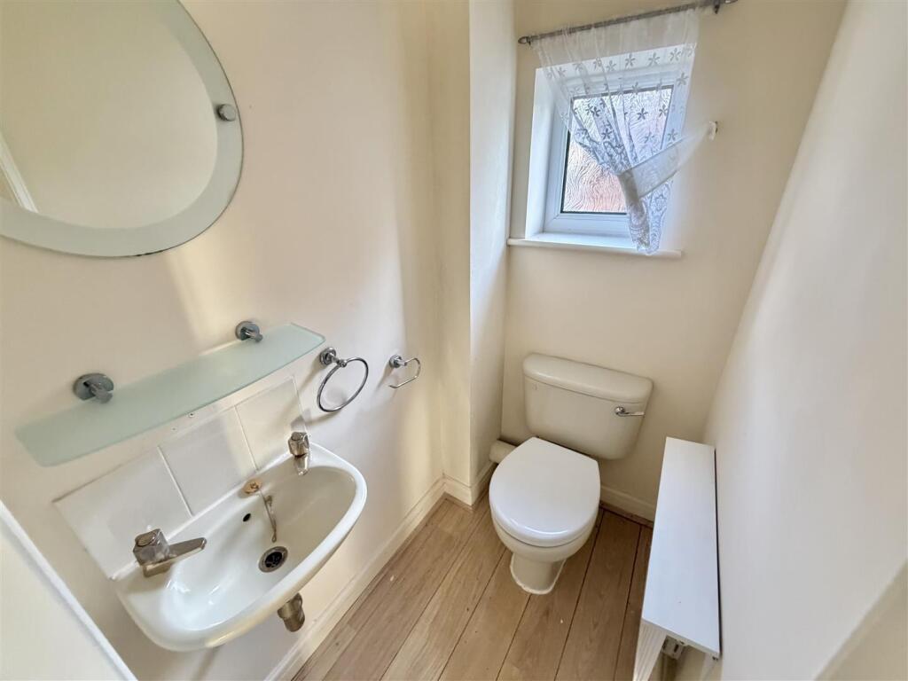 Ground Floor WC