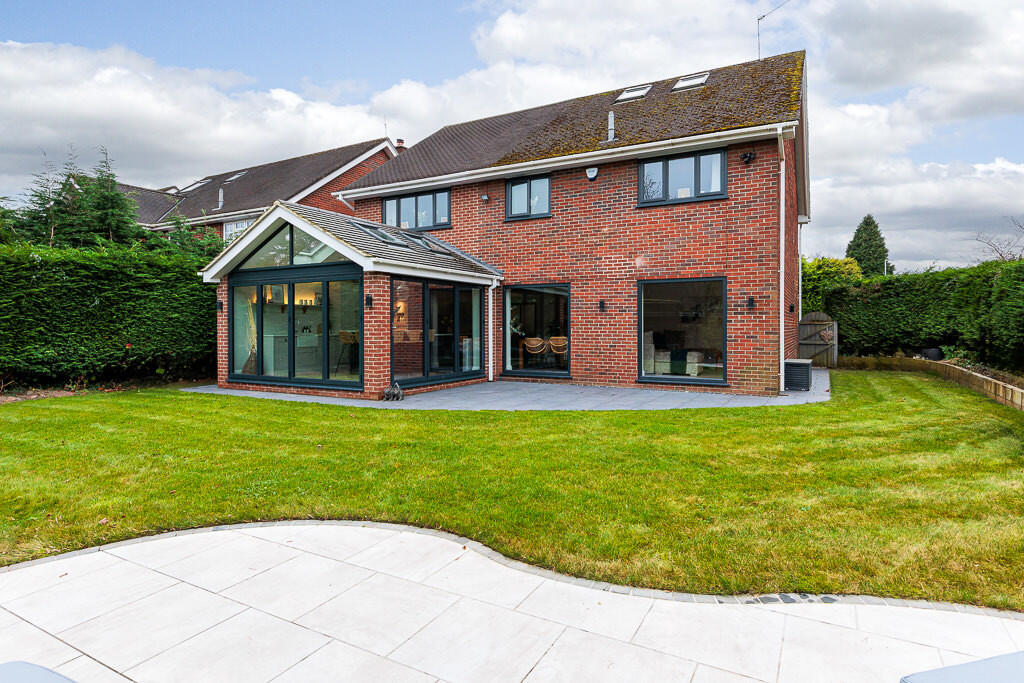 5_woodfin_croft_2...