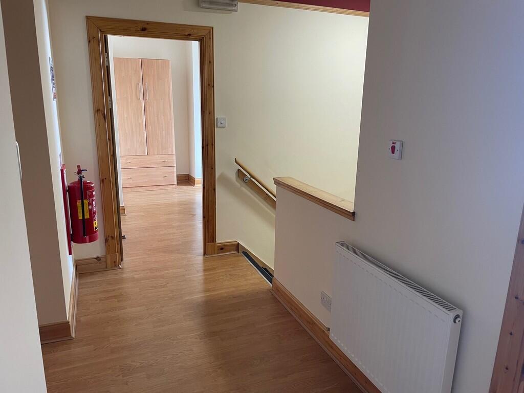 hallway4