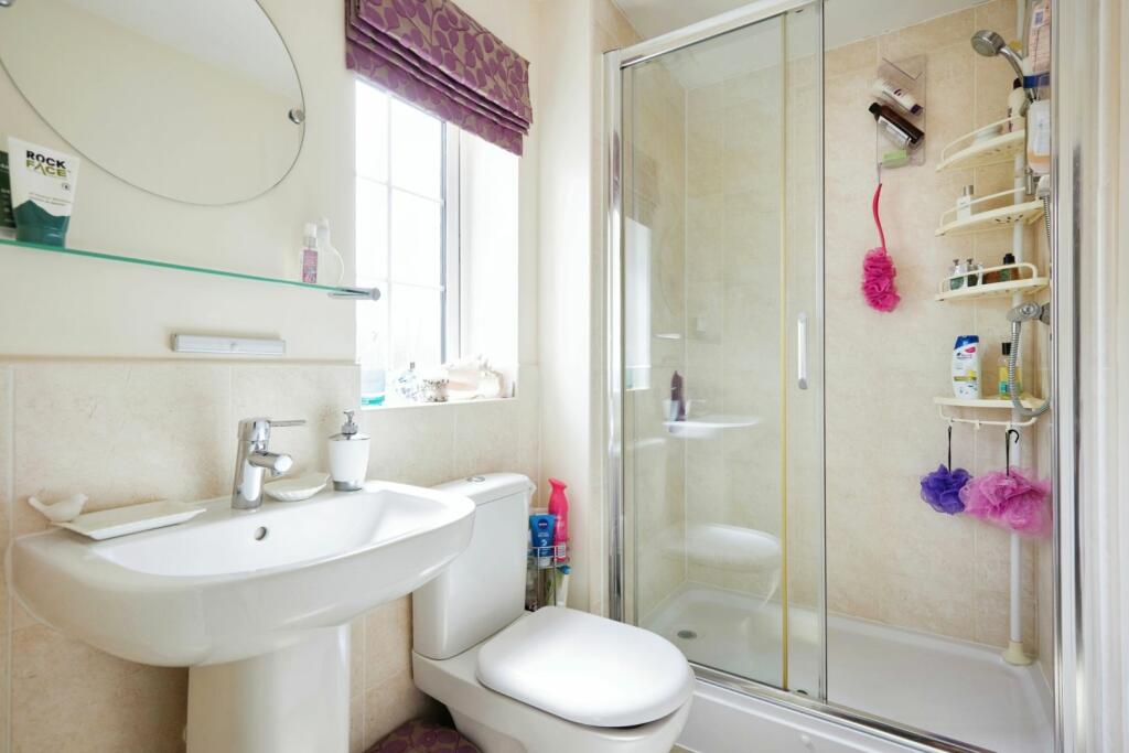 Master En-suite