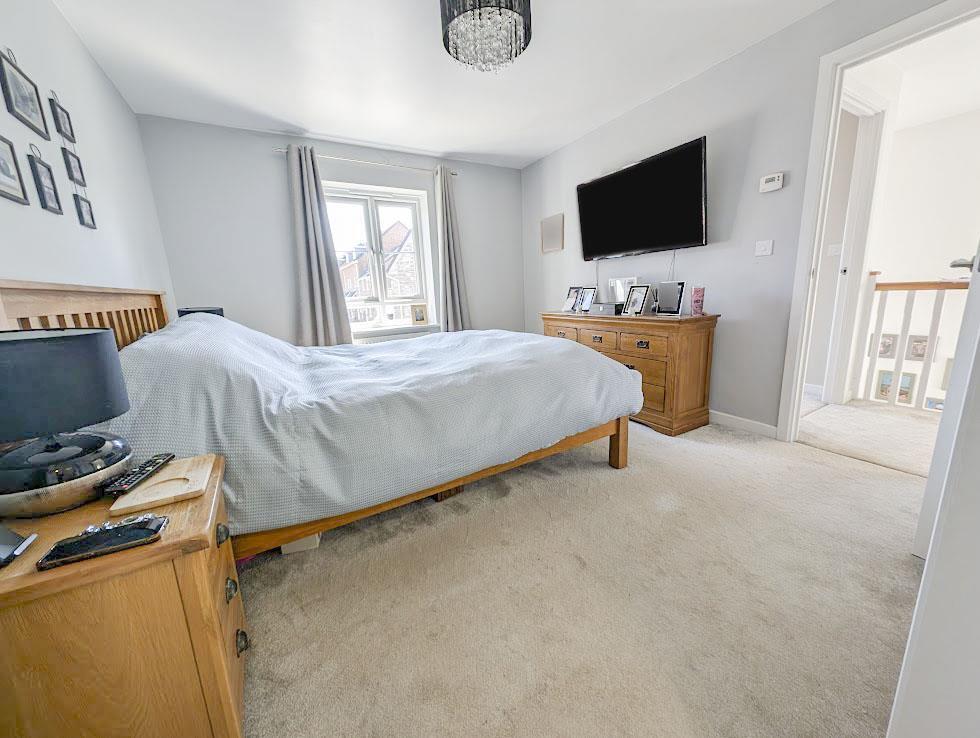 tlc_36c77bce-df63-4210-b99d-3348b4b39095_9328a18.j