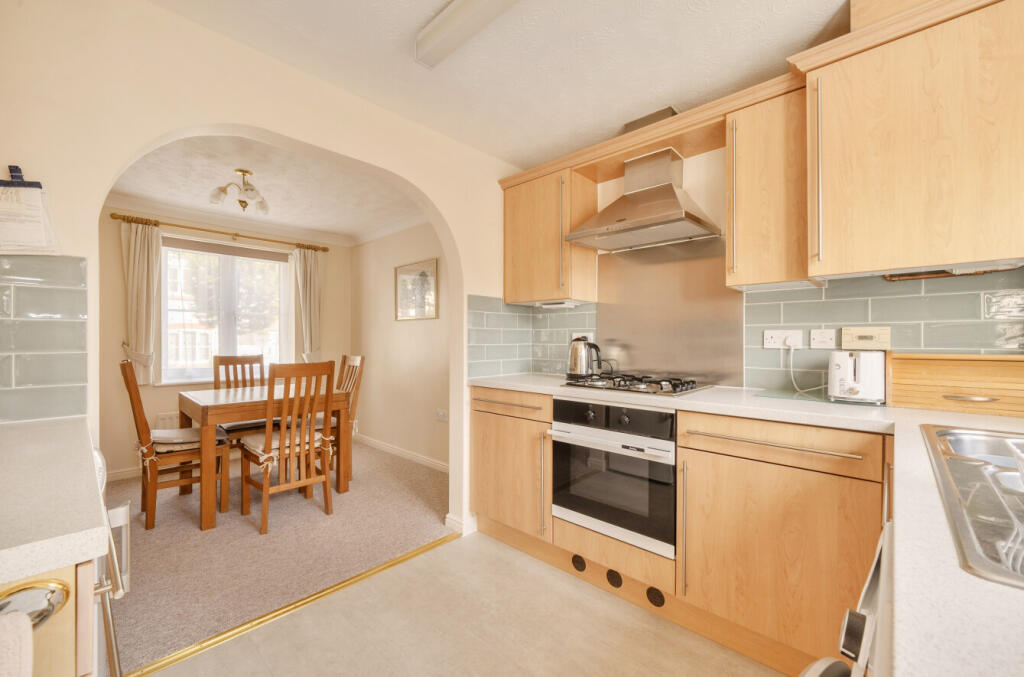 1343369-20-68ada2...