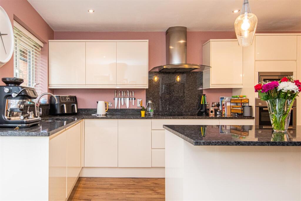 home-1156.jpg