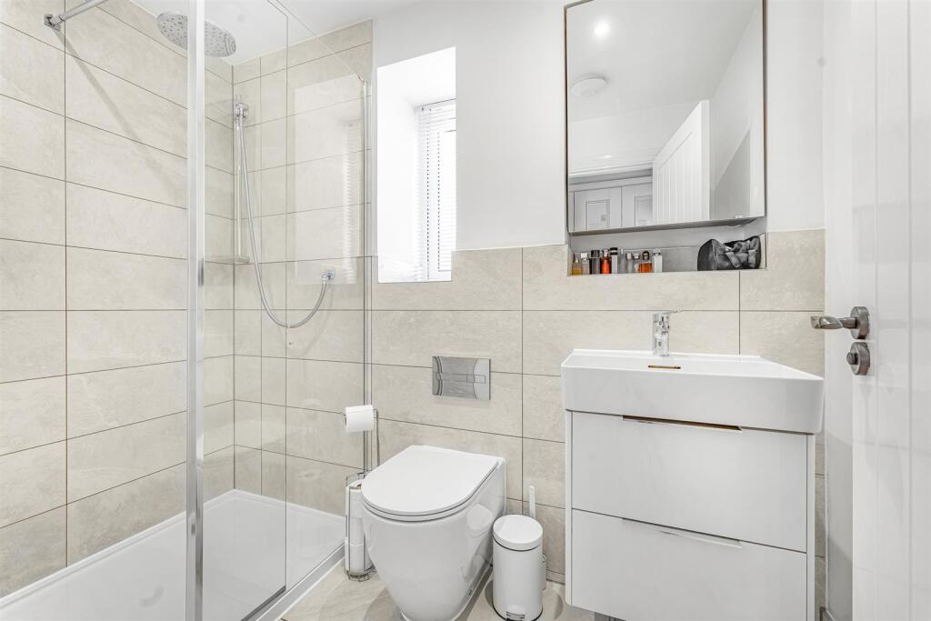 En-suite Shower Room