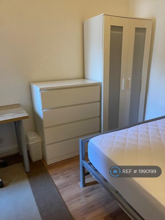 Bed 1