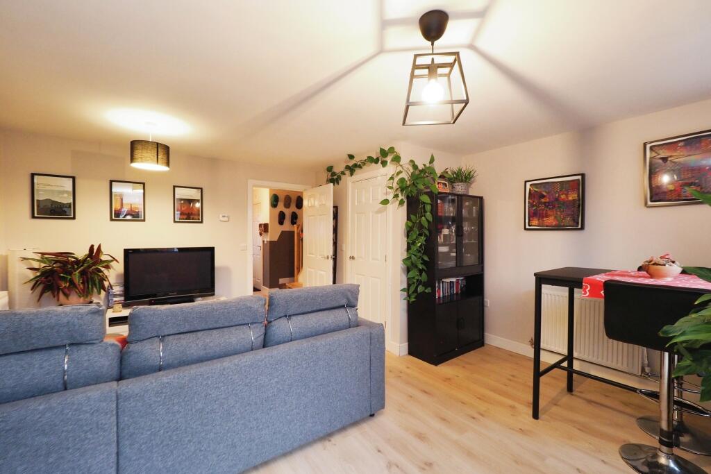 Living / Dining Room