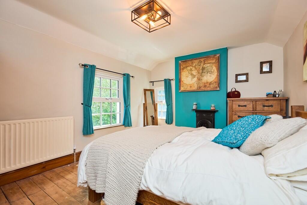 Edward Knight 202...