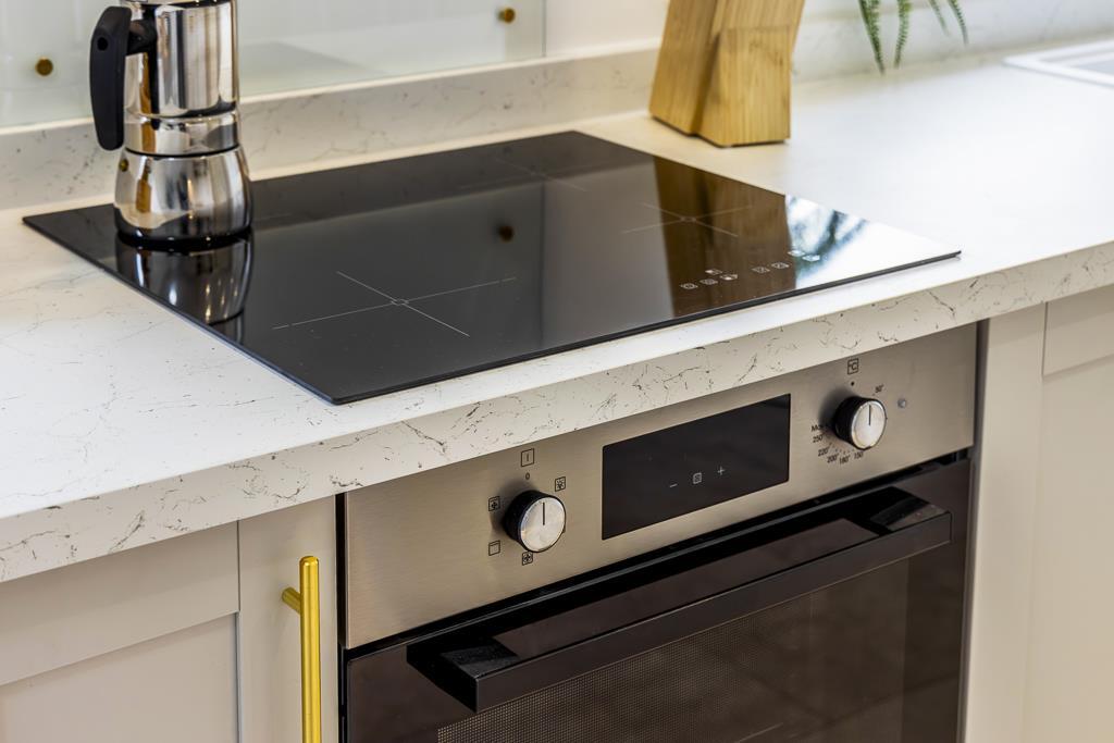 323 Pied Piper (Moulton)-27.jpg