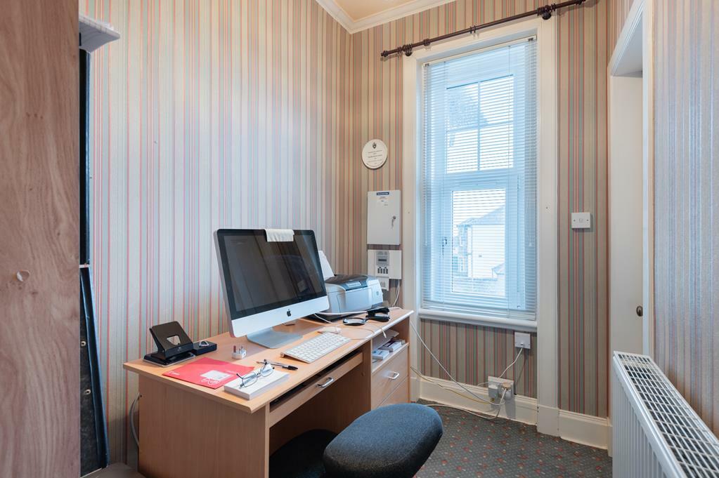 HOME OFFICE