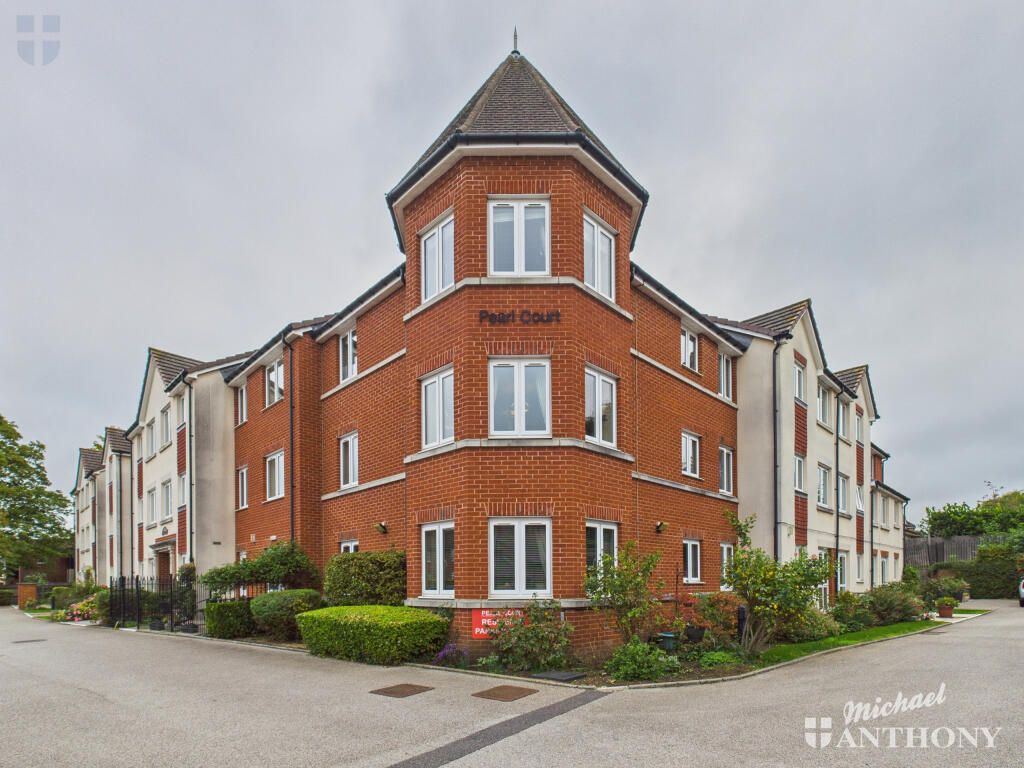 CAM03852G0-PR0447-STILL002