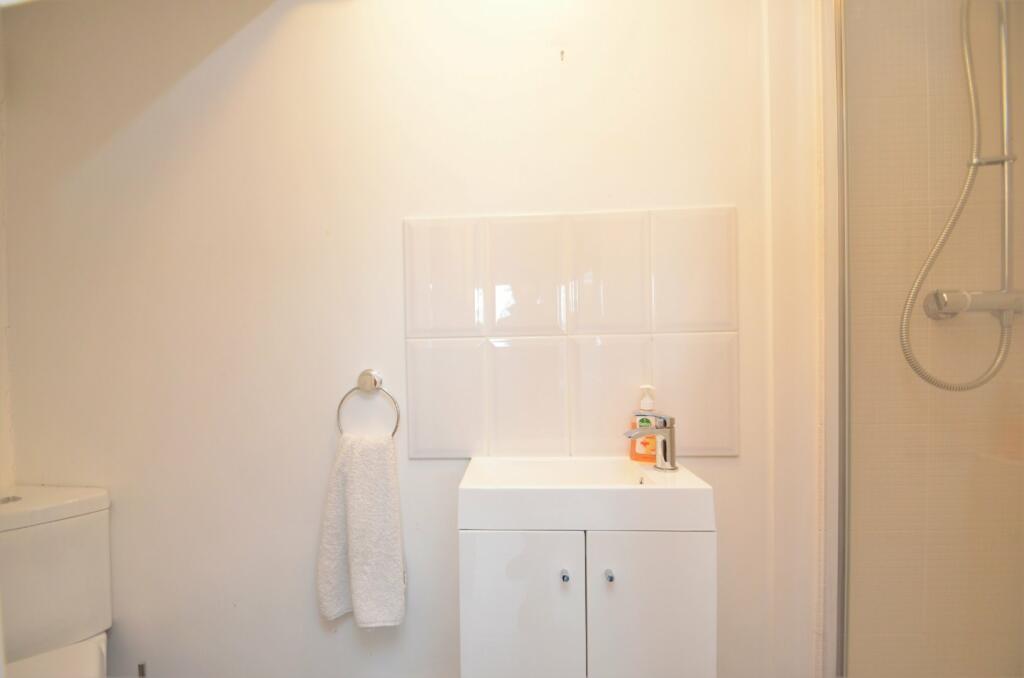 Downstairs Shower Rm