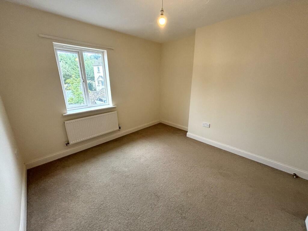 Bedroom 2.jpeg
