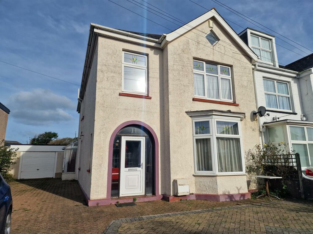 11 Carminow Way