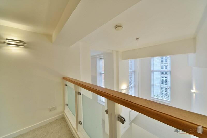 Double Height Ceiling - Old School 