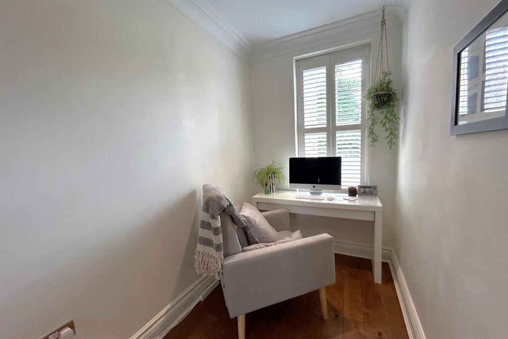 15542_773002_IMG_...