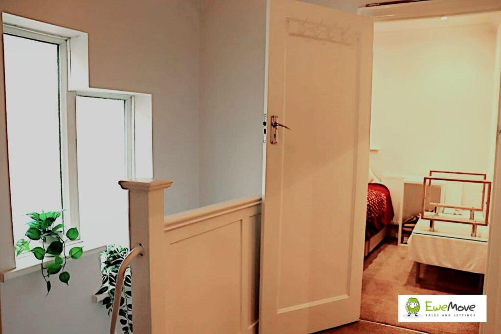 WhatsApp Image 2025-02-06 at 16.12.22